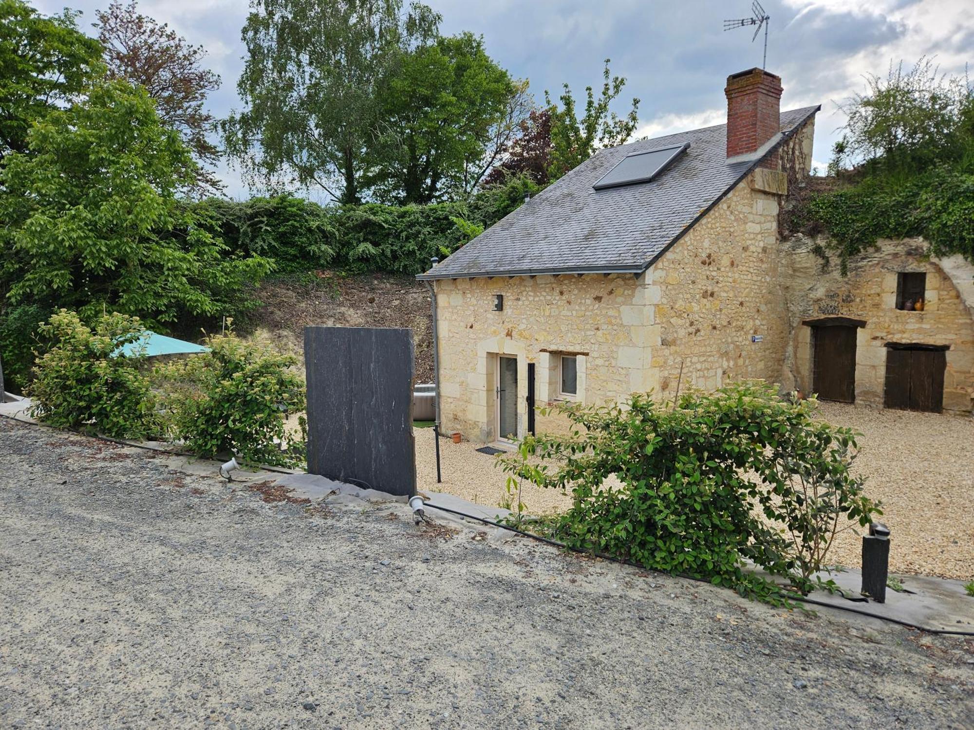 Maison 2-3 Pers Semi-Troglodyte Angers-Saumur Louresse-Rochemenier Exterior photo